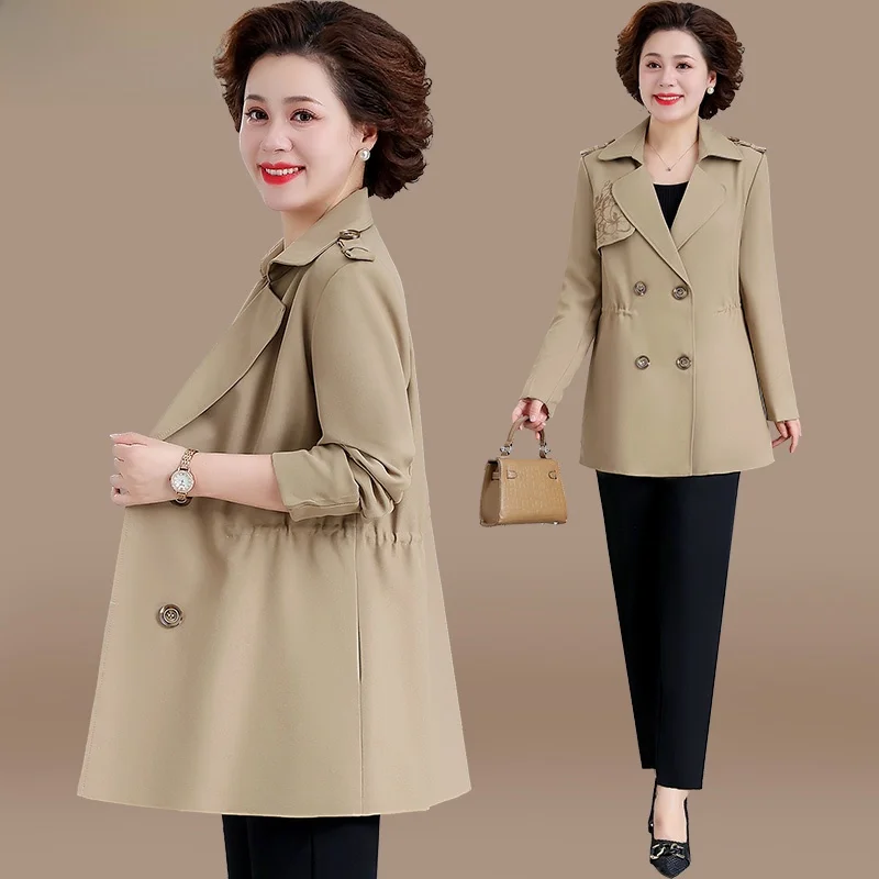 Женская вышитая куртка средней длины для женщин среднего возраста: осенняя модная повседневная удобная верхняя одежда из полиэфирного волокна
Женская вышитая куртка средней длины для женщин среднего возраста: осенняя модная повседневная удобная верхняя одежда из полиэфирного волокна