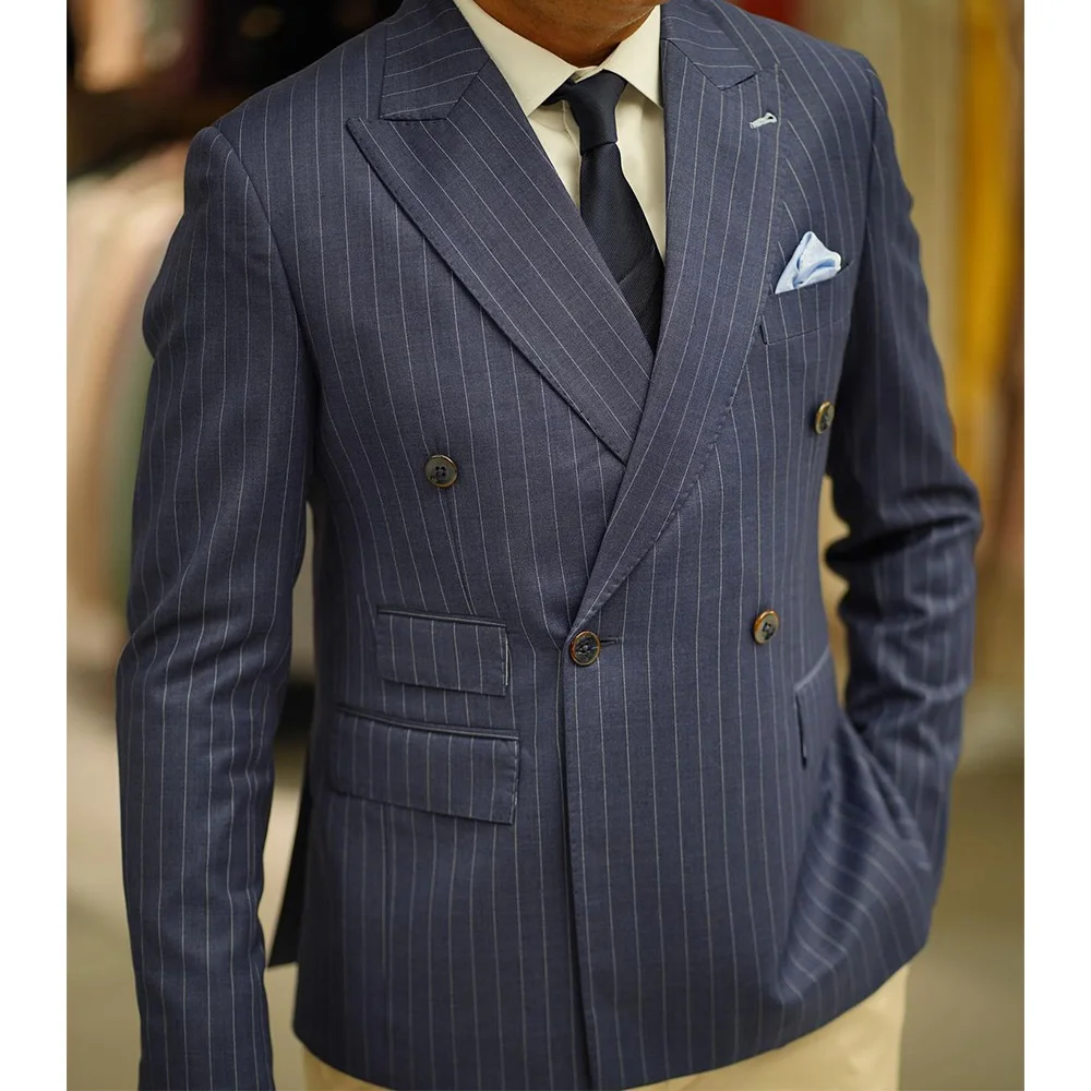 Mens Striped Blazer Double Breasted Peak Lapel Slim Fit Waist Casual Jacket Fashion Comfortable Business Suit Elegant Mens Outer
Mens Striped Blazer Double Breasted Peak Lapel Slim Fit Waist Casual Jacket Fashion Comfortable Business Suit Elegant Mens Outer