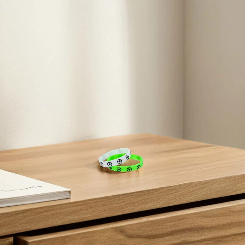 20Pcs Silicone Football Wristbands Bold Color Design for Group Coordination Fan Support Gift Keepsake Event Party
20Pcs Silicone Football Wristbands Bold Color Design for Group Coordination Fan Support Gift Keepsake Event Party