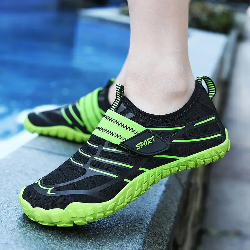 Children's Outdoor Wading Shoes Boy Girl Beach Shoes Indoor Climbing Shoes Anti-Slip Parent-Child Outdoor Activities
Children's Outdoor Wading Shoes Boy Girl Beach Shoes Indoor Climbing Shoes Anti-Slip Parent-Child Outdoor Activities