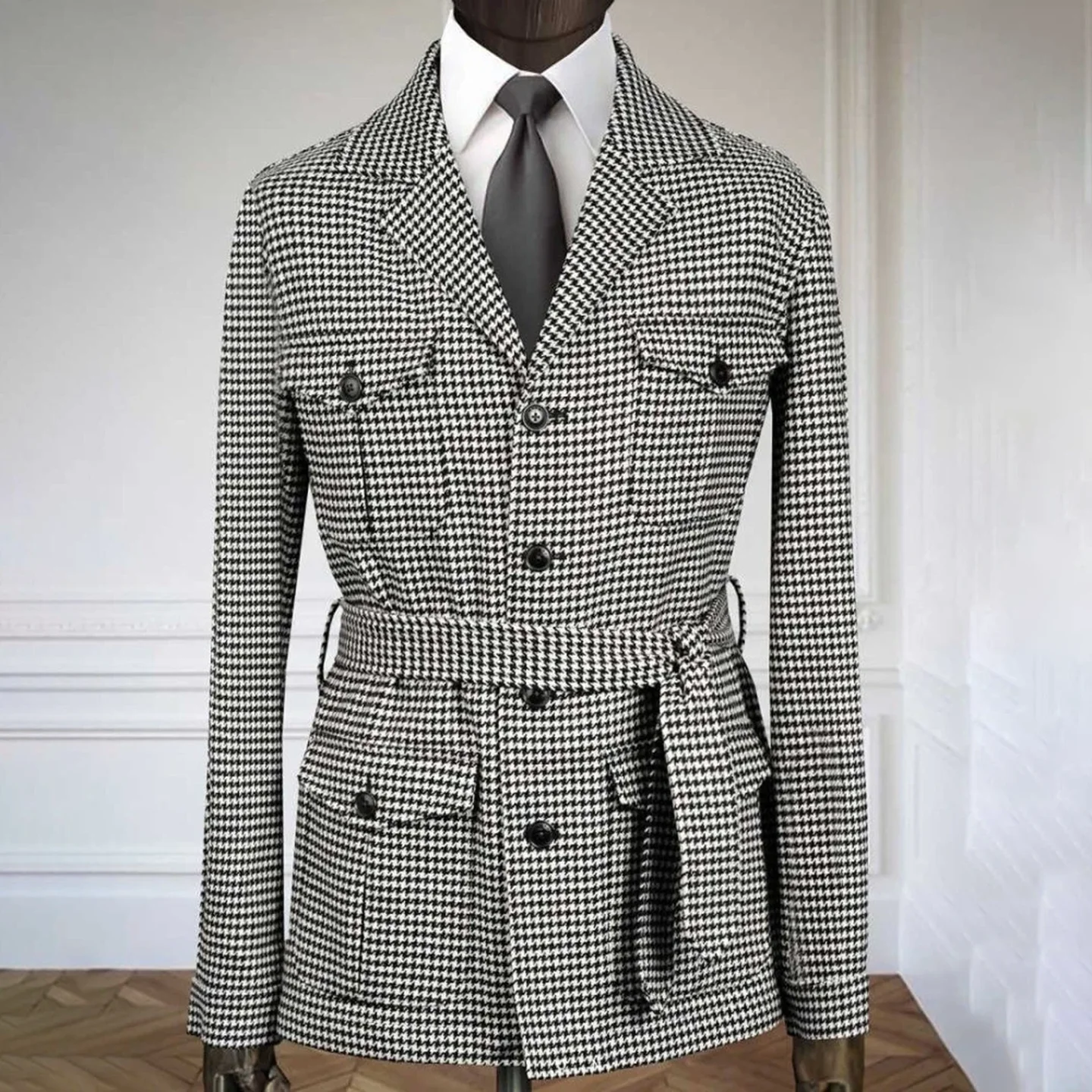 Classical Black White Men's Jacket Houndstooth Customized Business Casual Single Breasted with Belt Business Blazers Party Prom
Classical Black White Men's Jacket Houndstooth Customized Business Casual Single Breasted with Belt Business Blazers Party Prom