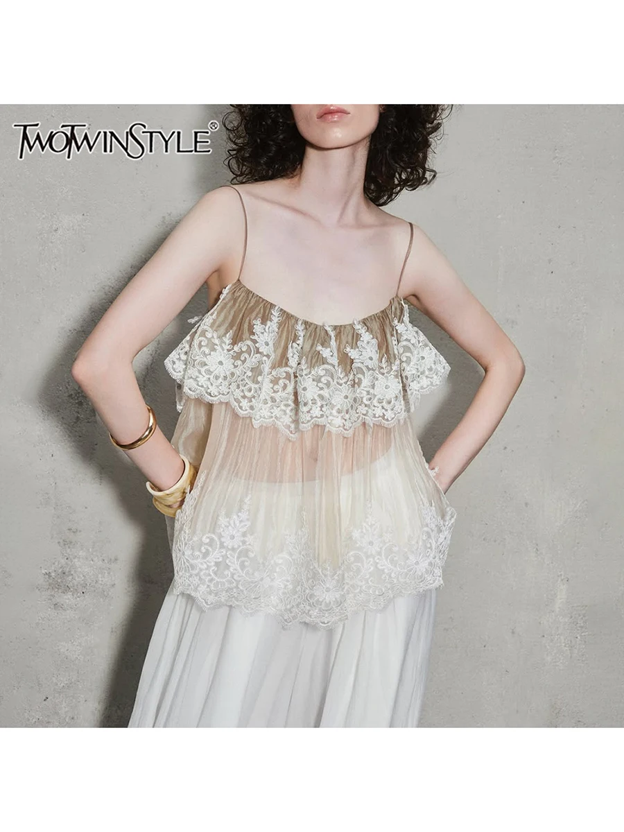 TWOTWINSTYLE Solid Spliced Lace Ruffle Loose Camisole for Women Square Neck Sleeveless Patchwork Sheer Top Female Fashion New
TWOTWINSTYLE Solid Spliced Lace Ruffle Loose Camisole for Women Square Neck Sleeveless Patchwork Sheer Top Female Fashion New