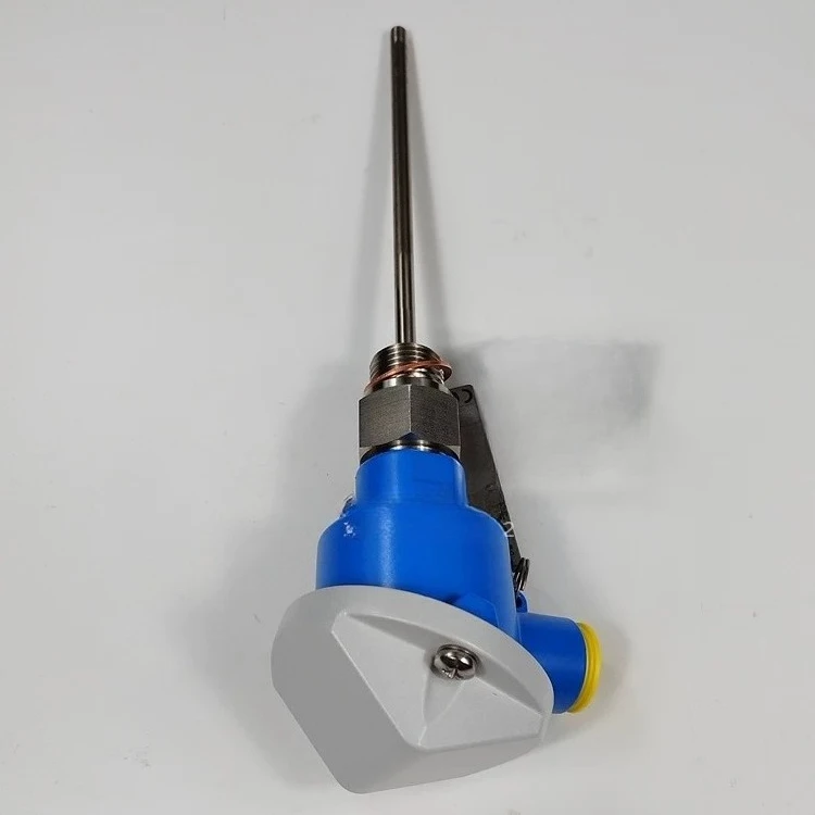 Thermometer TM101 Thermistor TM121 Thermocouple TR24 Temperature Transmitter TMT72 TR10
Thermometer TM101 Thermistor TM121 Thermocouple TR24 Temperature Transmitter TMT72 TR10