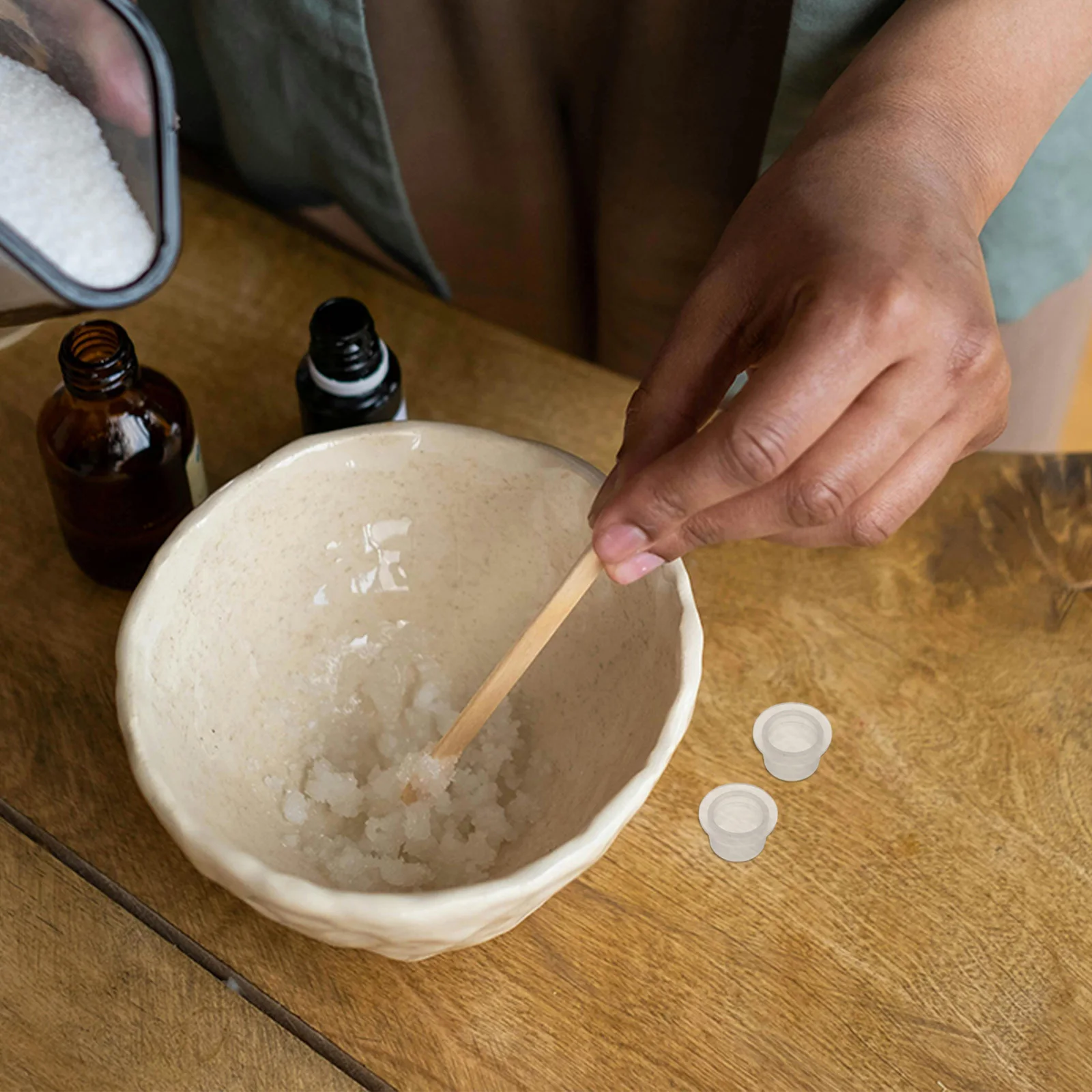 200Pcs Plastic Bottle Stopper Set 18mm Clear Round Plugs Airtight Aromatherapy Glass Bottle Caps Leak Proof Replacement Seal
200Pcs Plastic Bottle Stopper Set 18mm Clear Round Plugs Airtight Aromatherapy Glass Bottle Caps Leak Proof Replacement Seal