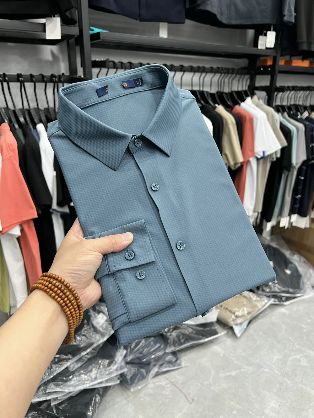 Seamless Fabric Long Sleeve Slim Fit Smooth Shirt Easy Care Business Commute Shirt Nylon Spandex Blend Anti-Deformation Casua...
Seamless Fabric Long Sleeve Slim Fit Smooth Shirt Easy Care Business Commute Shirt Nylon Spandex Blend Anti-Deformation Casua...
