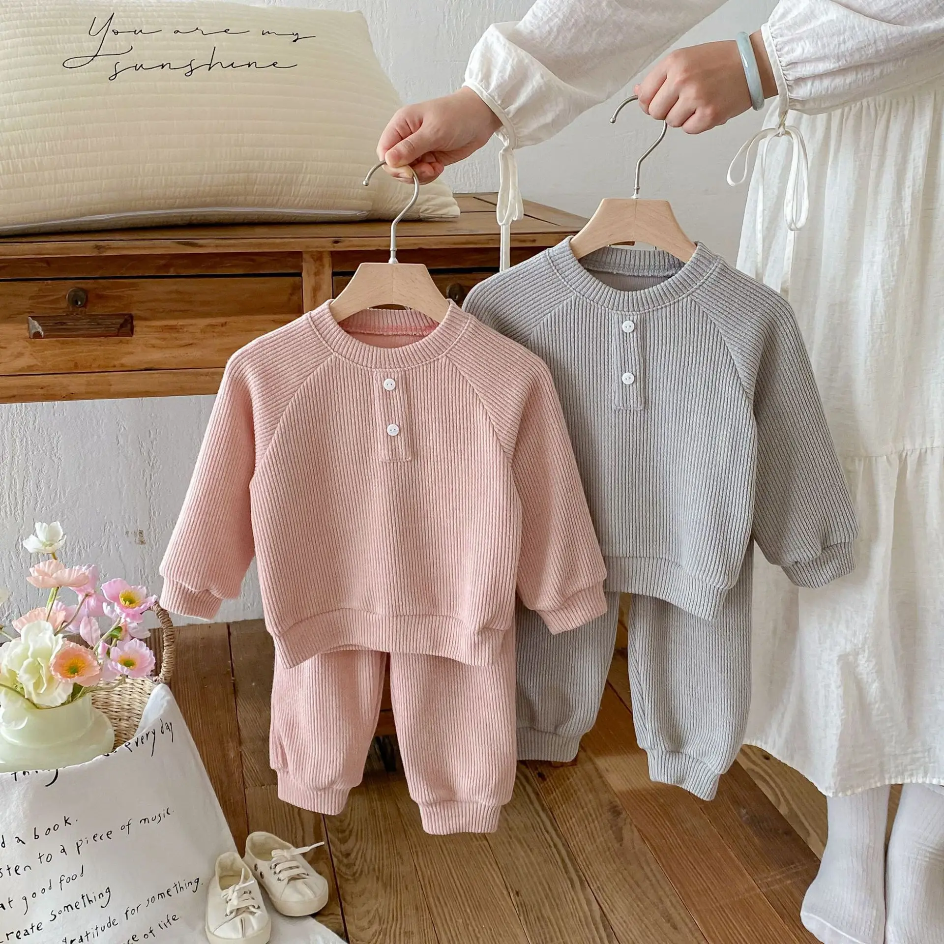 2025 Autumn New Children Casual Clothes Set Baby Loose Sweatshirt + Pants 2pcs Suit Boy Long Sleeve Pajamas Toddler Girl Outfits
2025 Autumn New Children Casual Clothes Set Baby Loose Sweatshirt + Pants 2pcs Suit Boy Long Sleeve Pajamas Toddler Girl Outfits