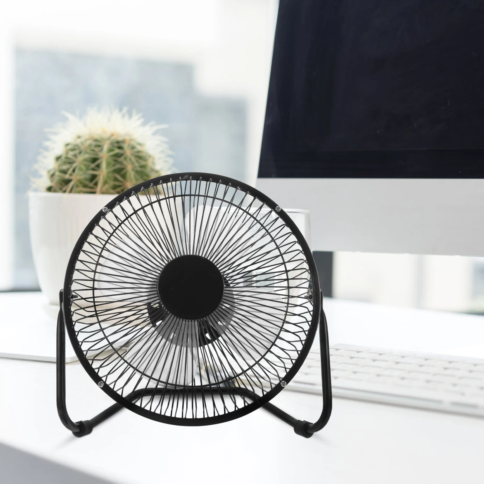 8 Inch 360 Degree Usb Desktop Laptop Pc Cool Mini Portable Adjustable Rotating Lightweight Office Home Use Cooler
8 Inch 360 Degree Usb Desktop Laptop Pc Cool Mini Portable Adjustable Rotating Lightweight Office Home Use Cooler