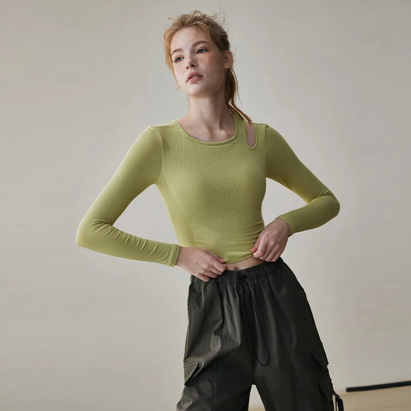 Yoga Suit with Chest Cushion, Women's New High-end Sports and Fitness Top, Professional Pilates Training Suit
Yoga Suit with Chest Cushion, Women's New High-end Sports and Fitness Top, Professional Pilates Training Suit