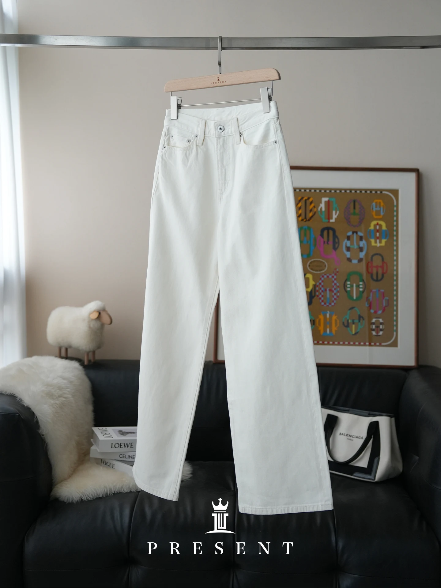 Белые джинсы Selv прямого кроя, повседневные брюки со средней посадкой, женские модные осенние новые удобные хлопковые прямые брюки
Белые джинсы Selv прямого кроя, повседневные брюки со средней посадкой, женские модные осенние новые удобные хлопковые прямые брюки