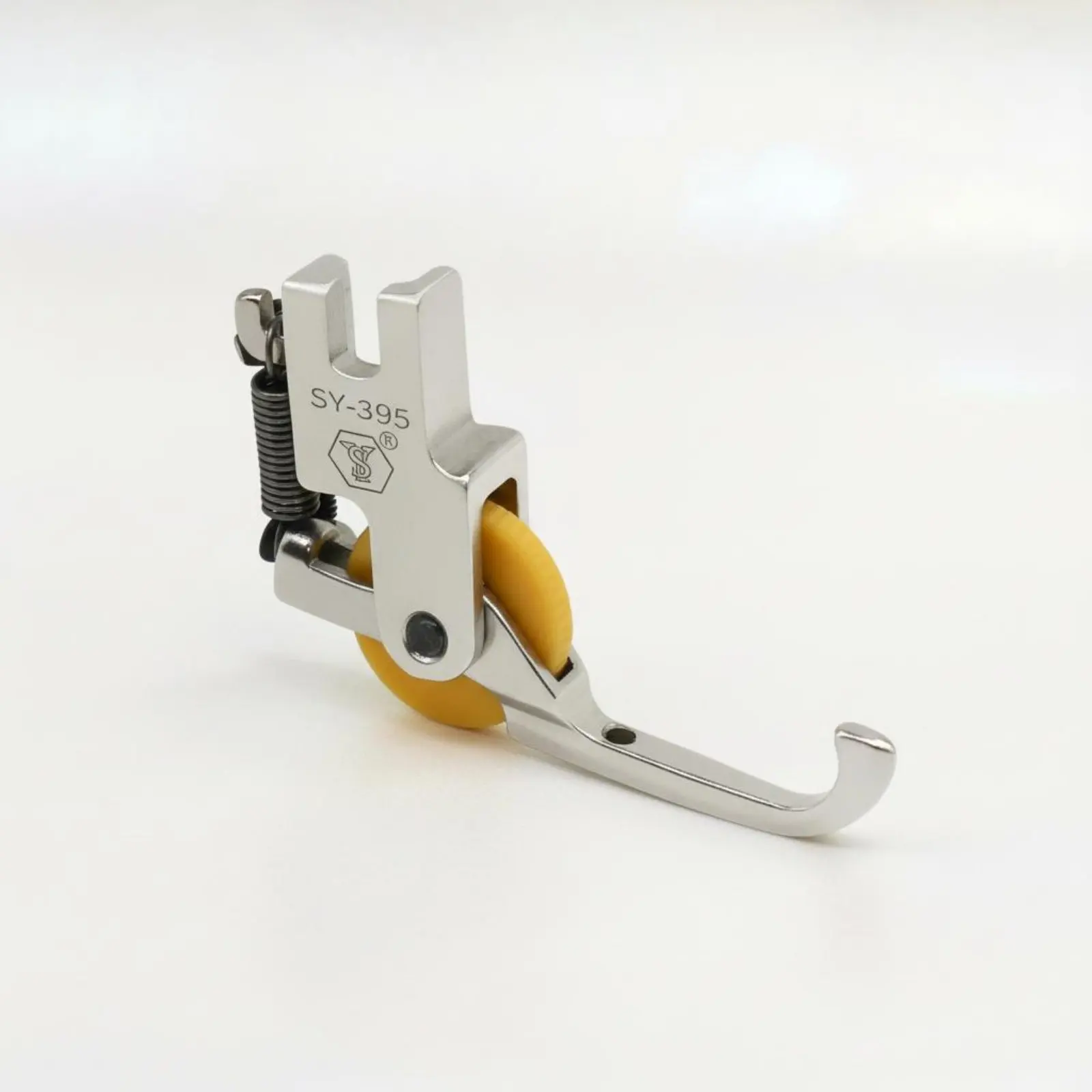 Wheeled Presser Foot Prevents Skipped Stitches Glitter Material Presser Foot All-Steel Construction Time Saving
Wheeled Presser Foot Prevents Skipped Stitches Glitter Material Presser Foot All-Steel Construction Time Saving