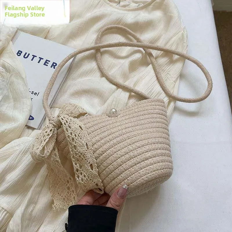 2026 New Fashion Women's Straw Woven Bucket Bag Beach Vacation Ins Crossbody Bag Artistic Style Daily Use Handbag Tote Bag
2026 New Fashion Women's Straw Woven Bucket Bag Beach Vacation Ins Crossbody Bag Artistic Style Daily Use Handbag Tote Bag