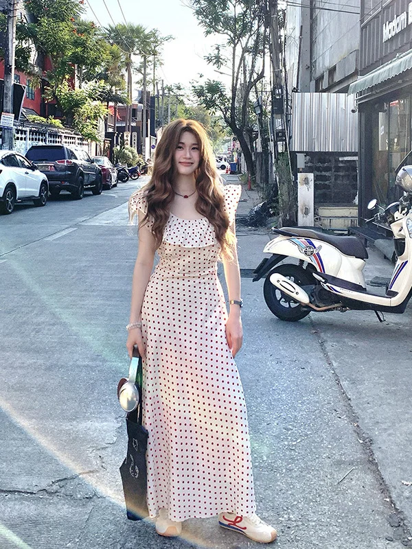 plus Size Polka Dot Dress Beautiful Waist Cinched Knee Length A-Line Skirt Style Summer New Holiday Wind Women's Clothing
plus Size Polka Dot Dress Beautiful Waist Cinched Knee Length A-Line Skirt Style Summer New Holiday Wind Women's Clothing