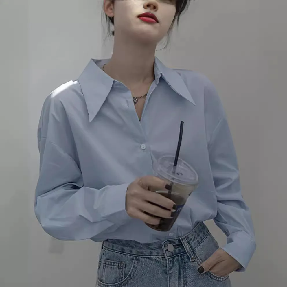 Elegant Blue Long Sleeve Shirt for Women Stylish Commute Style Cotton Vintage Early Autumn Top by Yang Jing
Elegant Blue Long Sleeve Shirt for Women Stylish Commute Style Cotton Vintage Early Autumn Top by Yang Jing