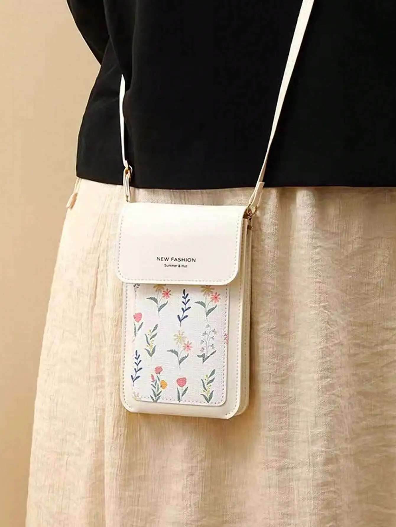 Screen Mobile Phone Bag, Women's Floral Printed Crossbody Bag, Fashionable Flip Bag
Screen Mobile Phone Bag, Women's Floral Printed Crossbody Bag, Fashionable Flip Bag