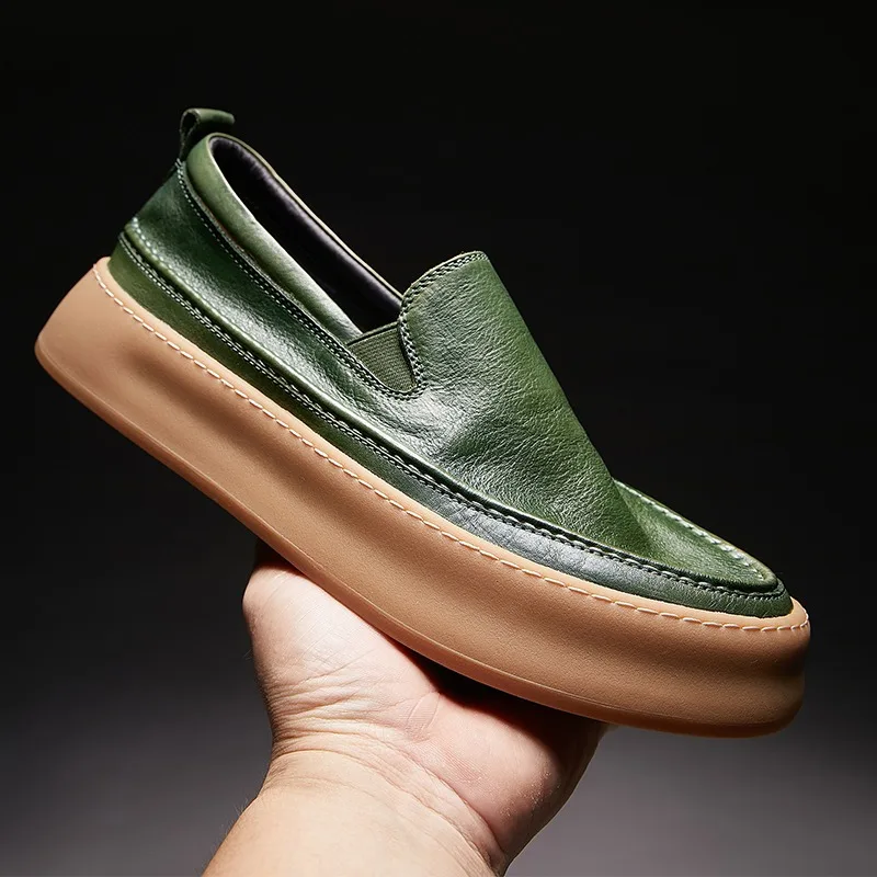 Обувь из натуральной кожи в британском стиле, мужские лоферы, низкие повседневные спортивные туфли на плоской подошве, удобные кроссовки ручной работы на толстой подошве, мужская обувь
Обувь из натуральной кожи в британском стиле, мужские лоферы, низкие повседневные спортивные туфли на плоской подошве, удобные кроссовки ручной работы на толстой подошве, мужская обувь