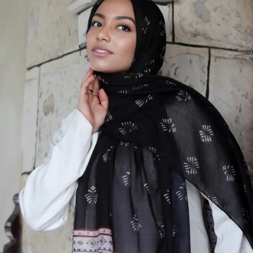 scarf premium islamic gift ramadan turban pashmina chiffo printed watercolor voile shawl islam solid muslim fashion
scarf premium islamic gift ramadan turban pashmina chiffo printed watercolor voile shawl islam solid muslim fashion