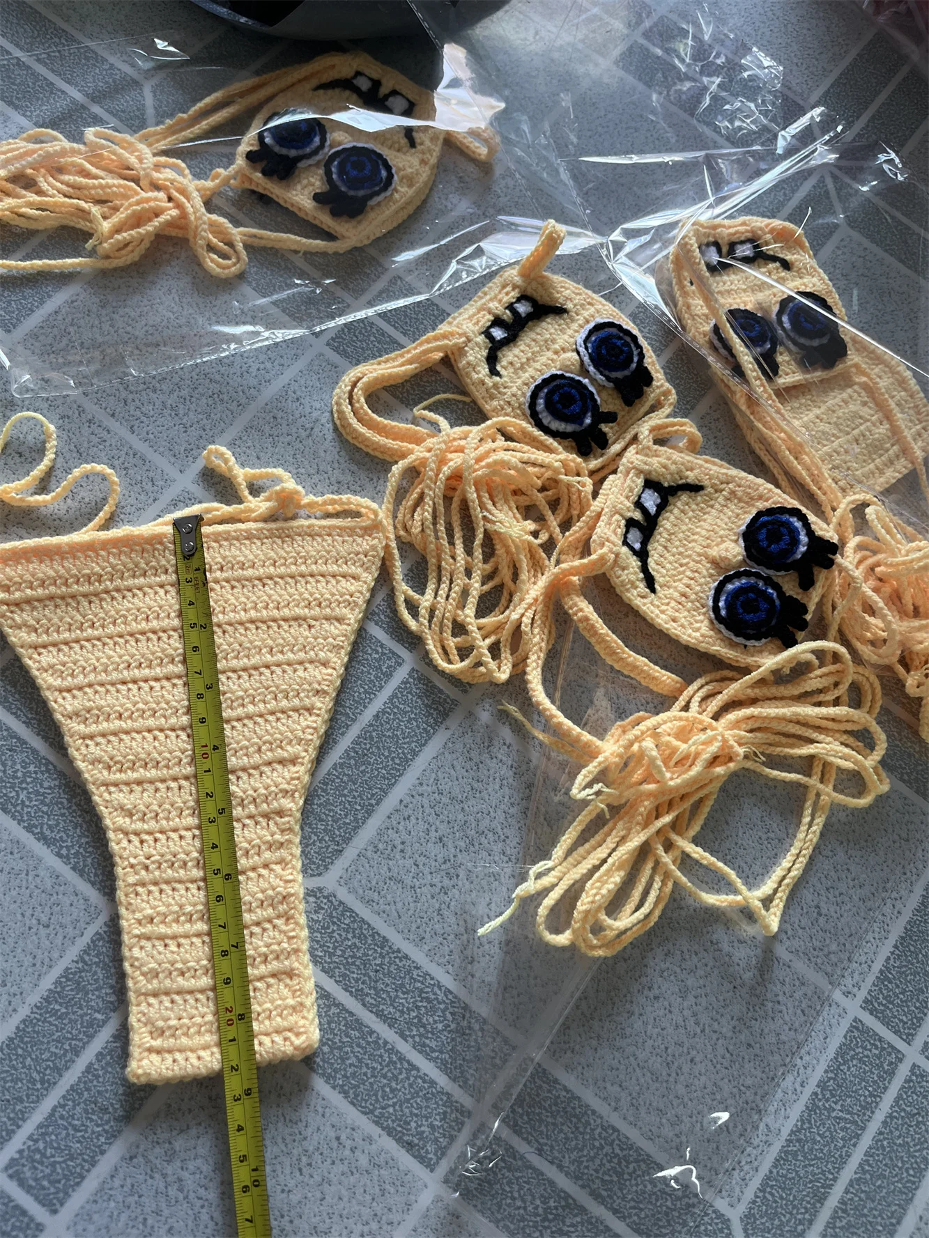 Набор вязаных купальников ручной работы 100%. Модный вязаный крючком верх и низ бикини. Летний Пляжный милый желтый купальный костюм
Набор вязаных купальников ручной работы 100%. Модный вязаный крючком верх и низ бикини. Летний Пляжный милый желтый купальный костюм