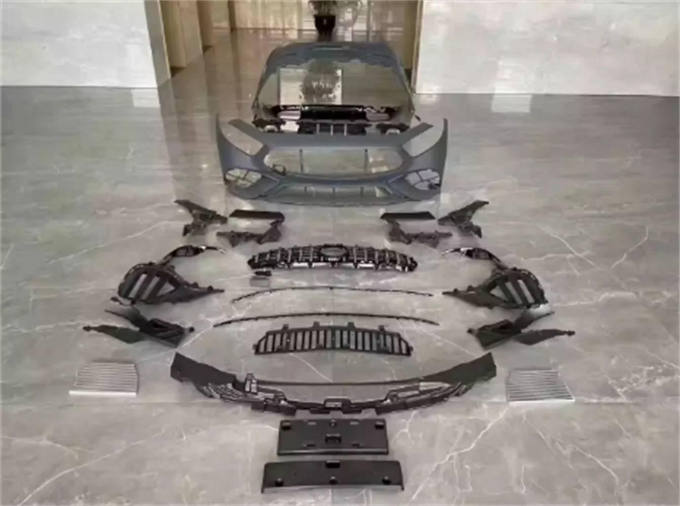 Car front rear Bumper assembly grill Surround Body Kit for Mercedes-Benz CLS modified GT63S W257
Car front rear Bumper assembly grill Surround Body Kit for Mercedes-Benz CLS modified GT63S W257