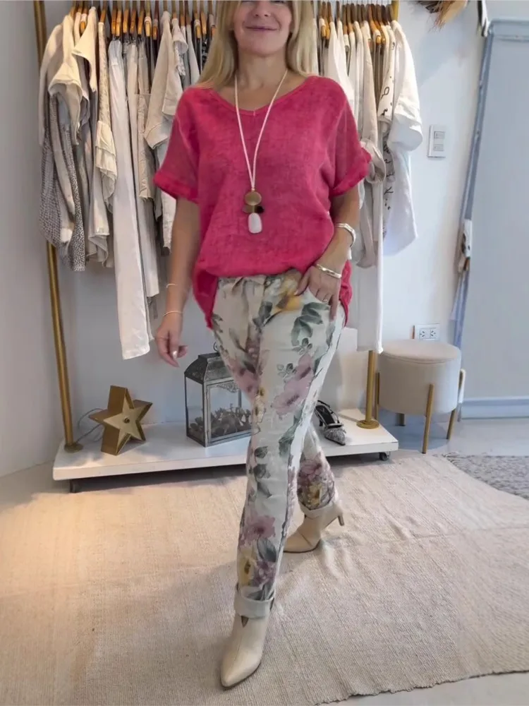 Женский повседневный комплект с принтом: топ с круглым вырезом и коротким рукавом, брюки-палаццо. Модный летний новый комплект из двух предметов для женщин.
Женский повседневный комплект с принтом: топ с круглым вырезом и коротким рукавом, брюки-палаццо. Модный летний новый комплект из двух предметов для женщин.