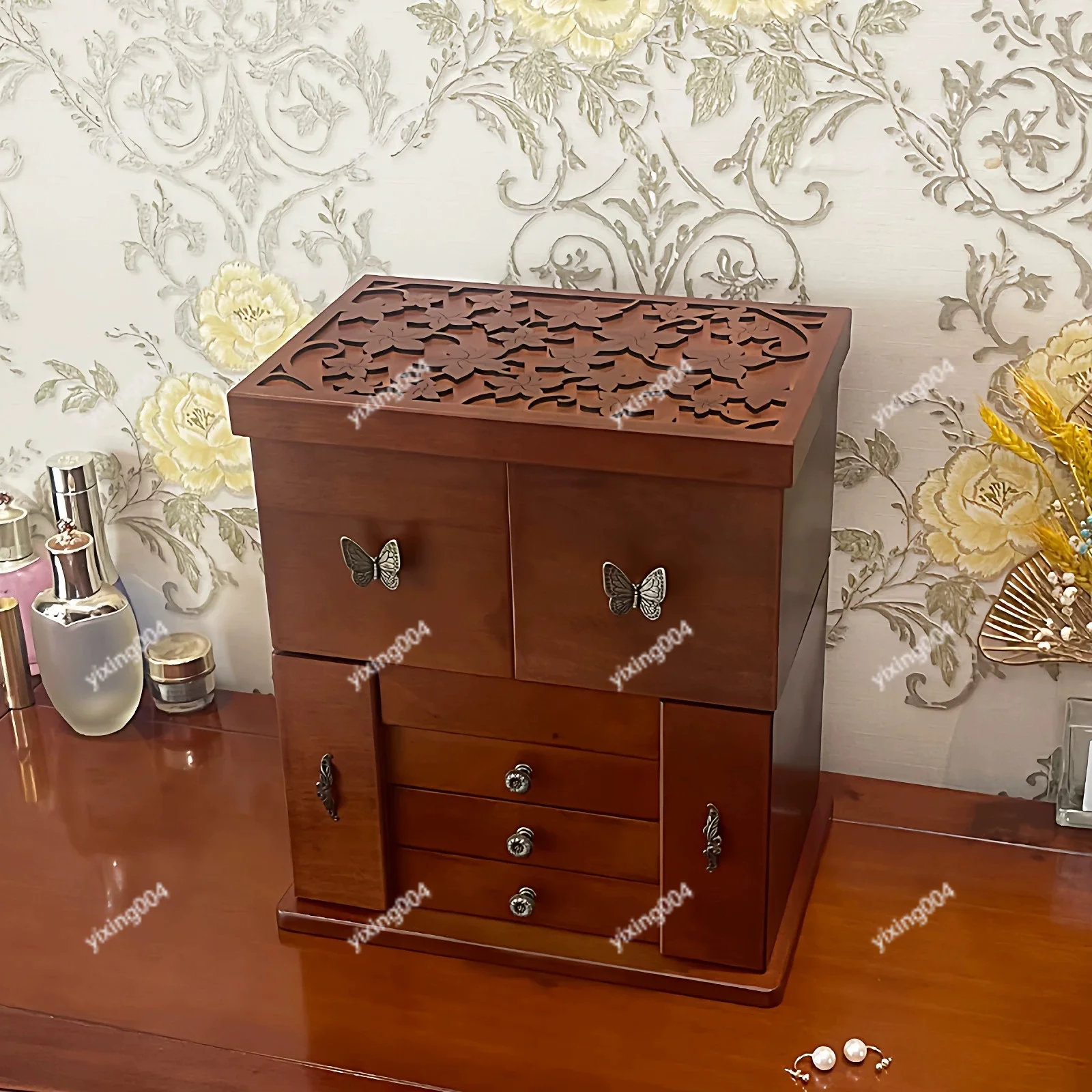 Luxurious Vintage Wooden Jewelry Organizer Large Capacity Desktop Ornament Storage Box Present
Luxurious Vintage Wooden Jewelry Organizer Large Capacity Desktop Ornament Storage Box Present