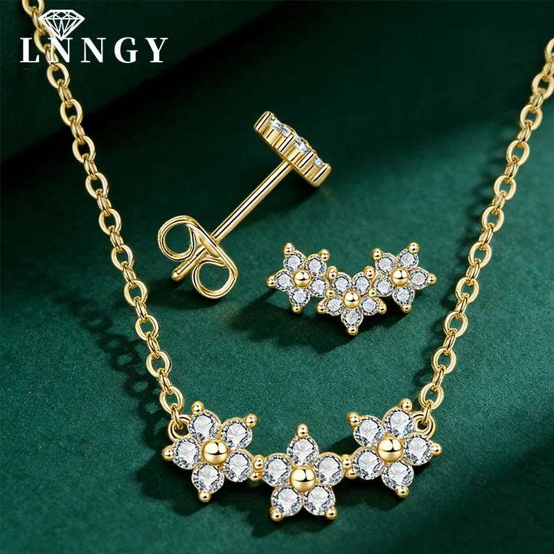 Lnngy Certified Moissanite Diamond Stud Earring Necklace Jewelry Set For Women 14K Gold Filled Three Flower Pendant Necklaces
Lnngy Certified Moissanite Diamond Stud Earring Necklace Jewelry Set For Women 14K Gold Filled Three Flower Pendant Necklaces