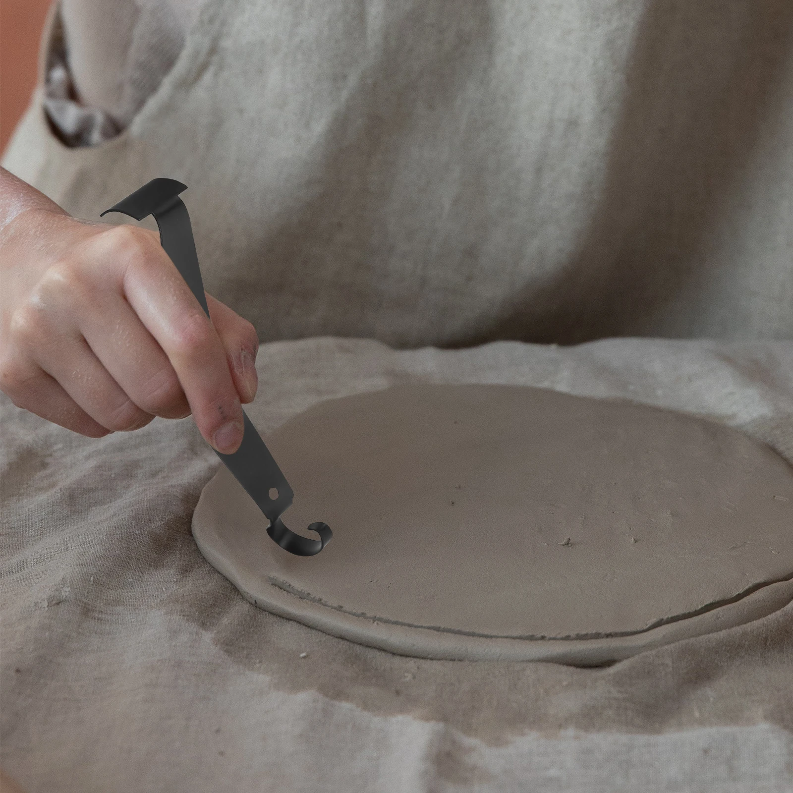 Pottery Trimming Tool Dual-Head Clay Sculpting Tool Ergonomic Handle for Precise Carving Shaping Ceramic Modeling Pottery
Pottery Trimming Tool Dual-Head Clay Sculpting Tool Ergonomic Handle for Precise Carving Shaping Ceramic Modeling Pottery