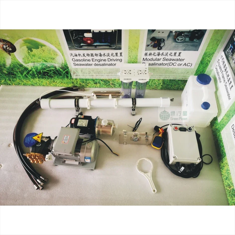 Boat And Yacht And Sailboat 1TPD Seawater Reverse Osmosis Desalination System Device Equipment Machine Plant Unit
Boat And Yacht And Sailboat 1TPD Seawater Reverse Osmosis Desalination System Device Equipment Machine Plant Unit