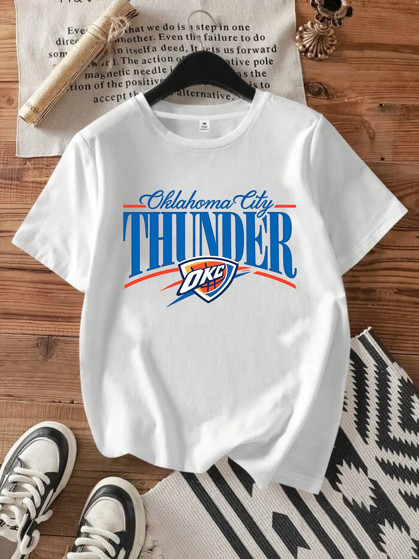 【WDS00109】Plus size women's round neck short sleeve T-shirt with elastic half sleeves and trendy prints
【WDS00109】Plus size women's round neck short sleeve T-shirt with elastic half sleeves and trendy prints