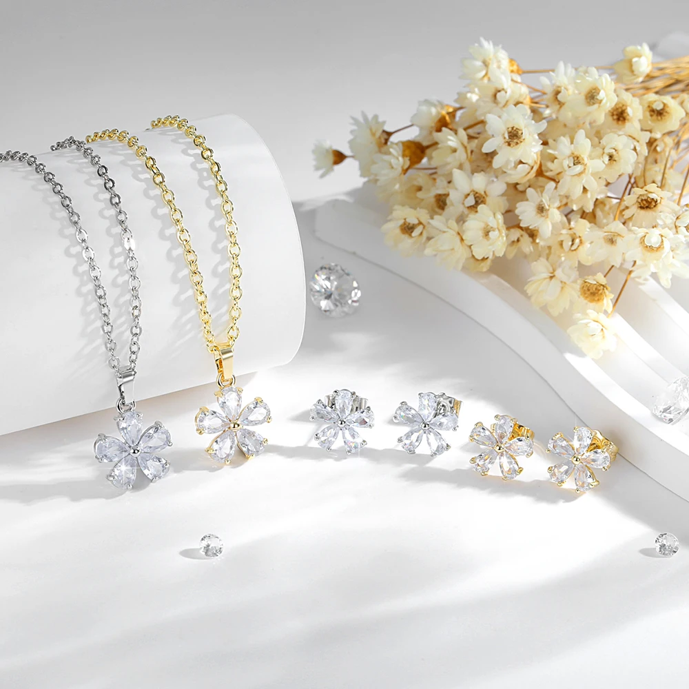 Flower-shaped pendant earrings jewelry set, fashionable and exquisite design, O-shaped chain inlaid with zircon
Flower-shaped pendant earrings jewelry set, fashionable and exquisite design, O-shaped chain inlaid with zircon