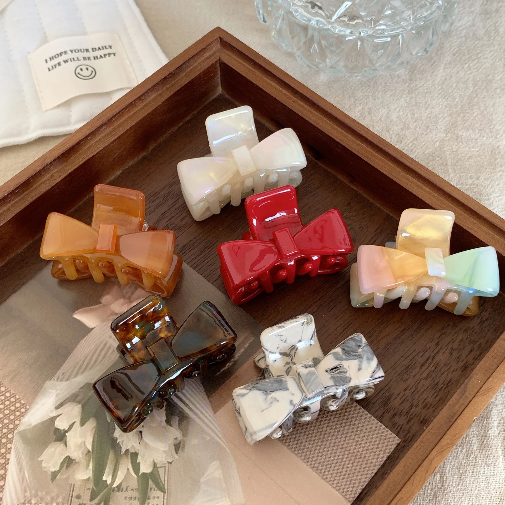 Миниатюрная заколка-бант, минималистичная, модная, для женщин, из ацетата, для челки, подарок на День святого Валентина
Миниатюрная заколка-бант, минималистичная, модная, для женщин, из ацетата, для челки, подарок на День святого Валентина