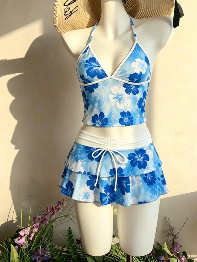 Women Y2K Japanese Kawaii 3 Piece Swimwear Sweet Floral Printed Ruffle Lolita Bikini Crop Top Skirt Set Summer Beach Holiday
Women Y2K Japanese Kawaii 3 Piece Swimwear Sweet Floral Printed Ruffle Lolita Bikini Crop Top Skirt Set Summer Beach Holiday