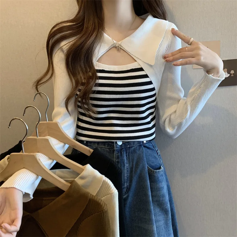 Autumn and Winter Sexy New Style Style Collar Hollow out Splice Fake Two Piece Knitted Long Sleeve Bottom Top for Women
Autumn and Winter Sexy New Style Style Collar Hollow out Splice Fake Two Piece Knitted Long Sleeve Bottom Top for Women