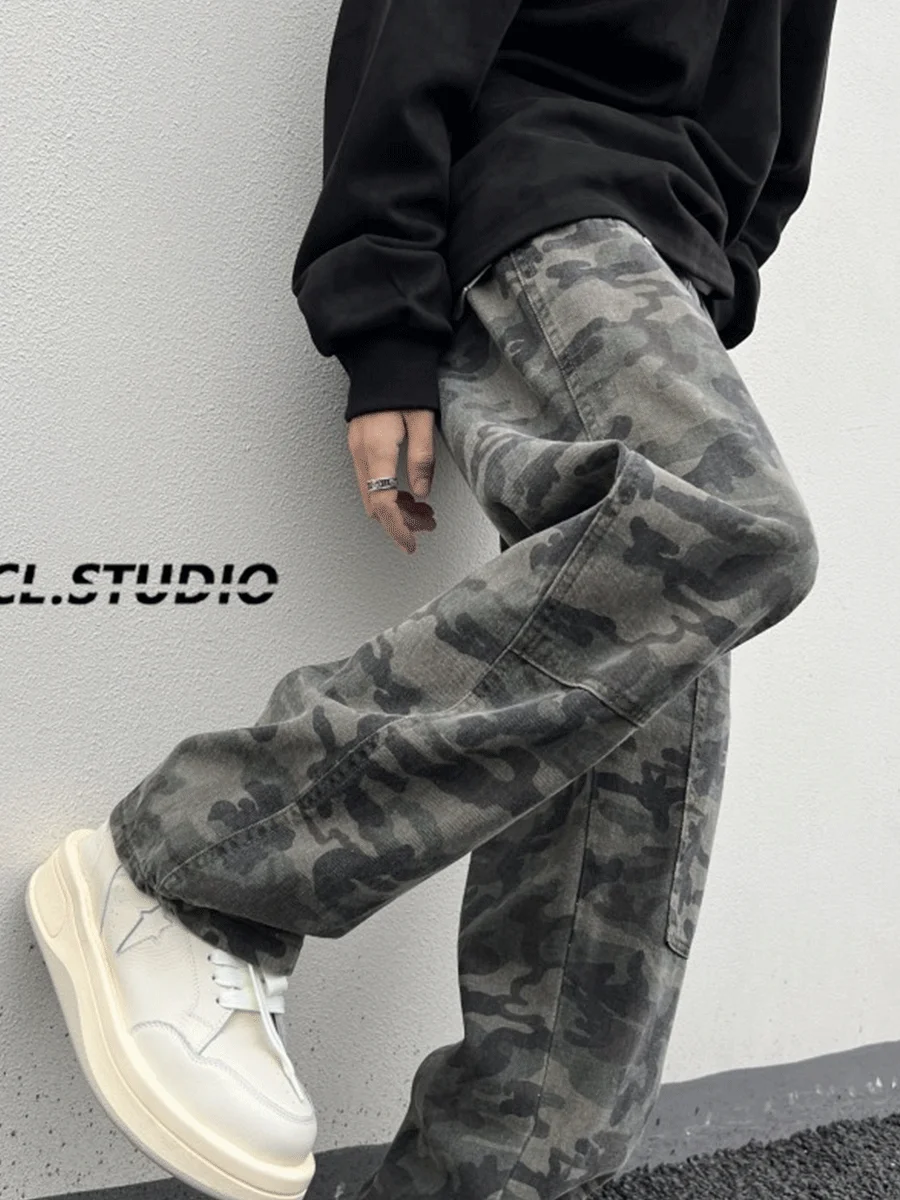 American Hiphop Men's Casual Straight Leg Trousers High Street Vibe Camouflage Pants Spring Autumn Winter Workwear Long Pants
American Hiphop Men's Casual Straight Leg Trousers High Street Vibe Camouflage Pants Spring Autumn Winter Workwear Long Pants