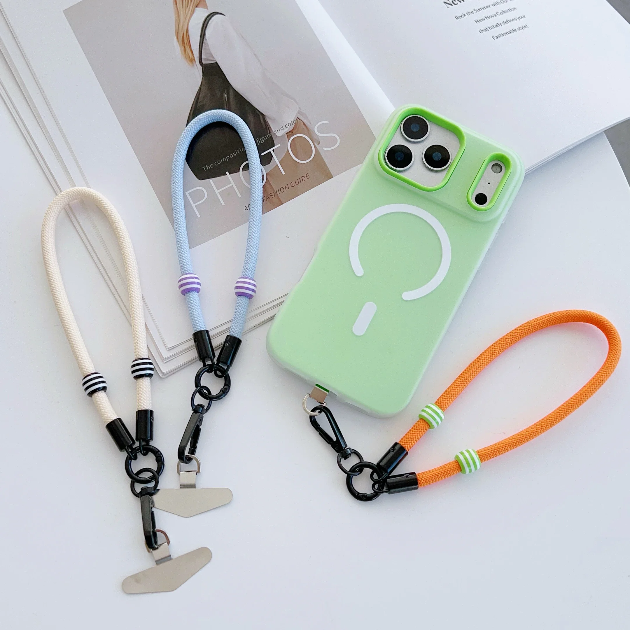 360° Rotating Mobile Phone Lanyard, Short Wrist Lanyard, Fashionable Wrist Lanyard, Metal Anti-Loss Hanging Piece,Phone Charm
360° Rotating Mobile Phone Lanyard, Short Wrist Lanyard, Fashionable Wrist Lanyard, Metal Anti-Loss Hanging Piece,Phone Charm