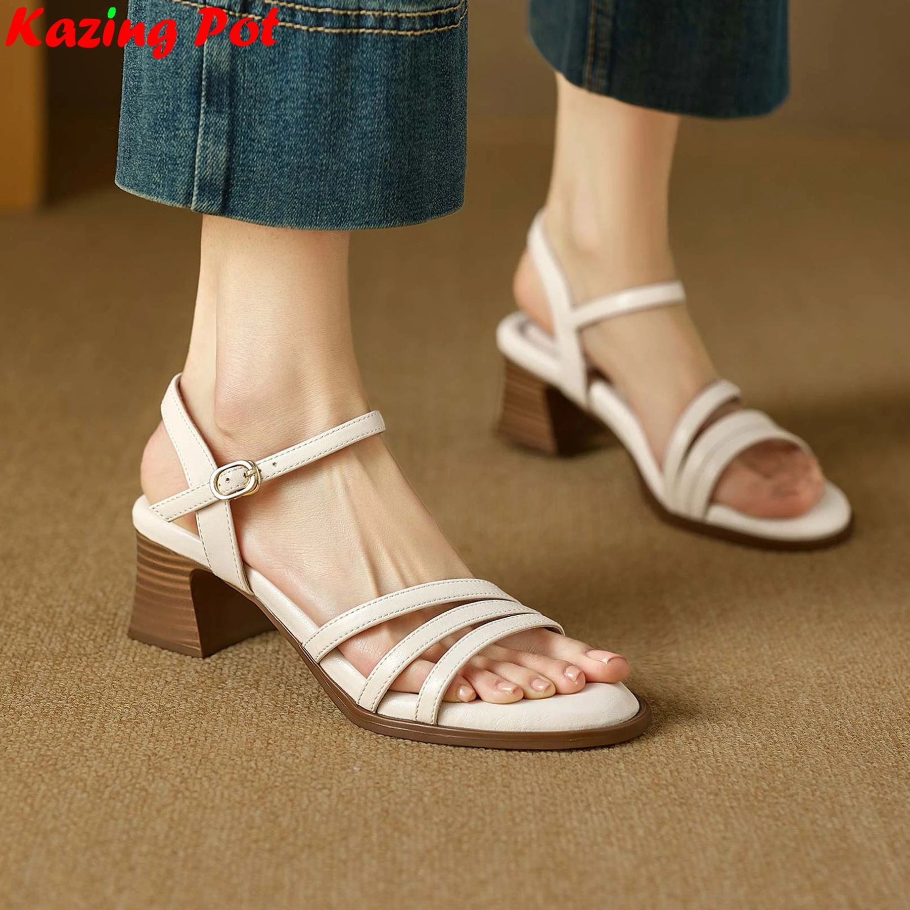 Plus Size 34-42 Cow Skin Peep Toe Shallow Buckle Straps Summer Shoes Chic Elegant Gladiator Concise Dating Modern Women Sandals
Plus Size 34-42 Cow Skin Peep Toe Shallow Buckle Straps Summer Shoes Chic Elegant Gladiator Concise Dating Modern Women Sandals