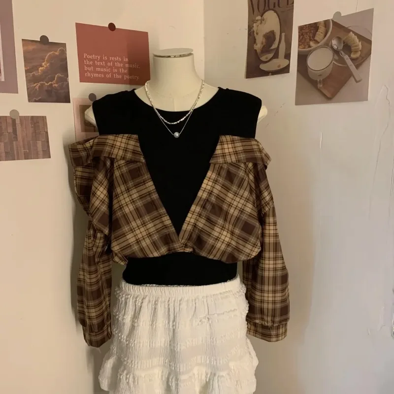 Niche chic fake two-piece off-shoulder irregular autumn new long-sleeved plaid shirt color-blocked top to wear outside
Niche chic fake two-piece off-shoulder irregular autumn new long-sleeved plaid shirt color-blocked top to wear outside