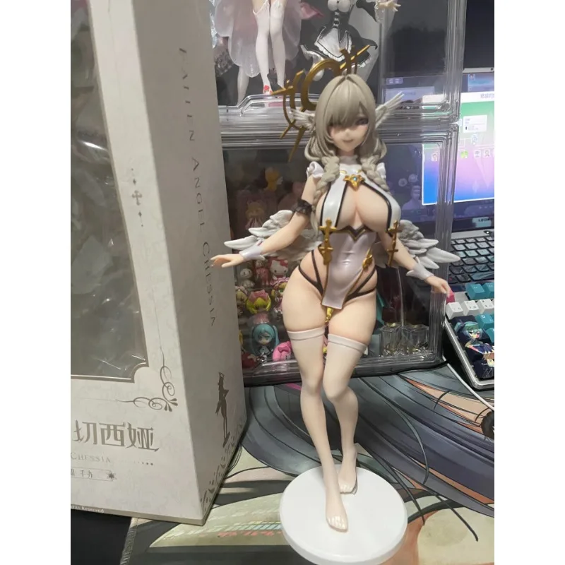 В наличии 100% оригинал AniMester Chessia Saint Elephantine, натуральная аниме-фигурка, ПВХ 1/7, Коллекционная модель куклы Satuette, игрушка
В наличии 100% оригинал AniMester Chessia Saint Elephantine, натуральная аниме-фигурка, ПВХ 1/7, Коллекционная модель куклы Satuette, игрушка