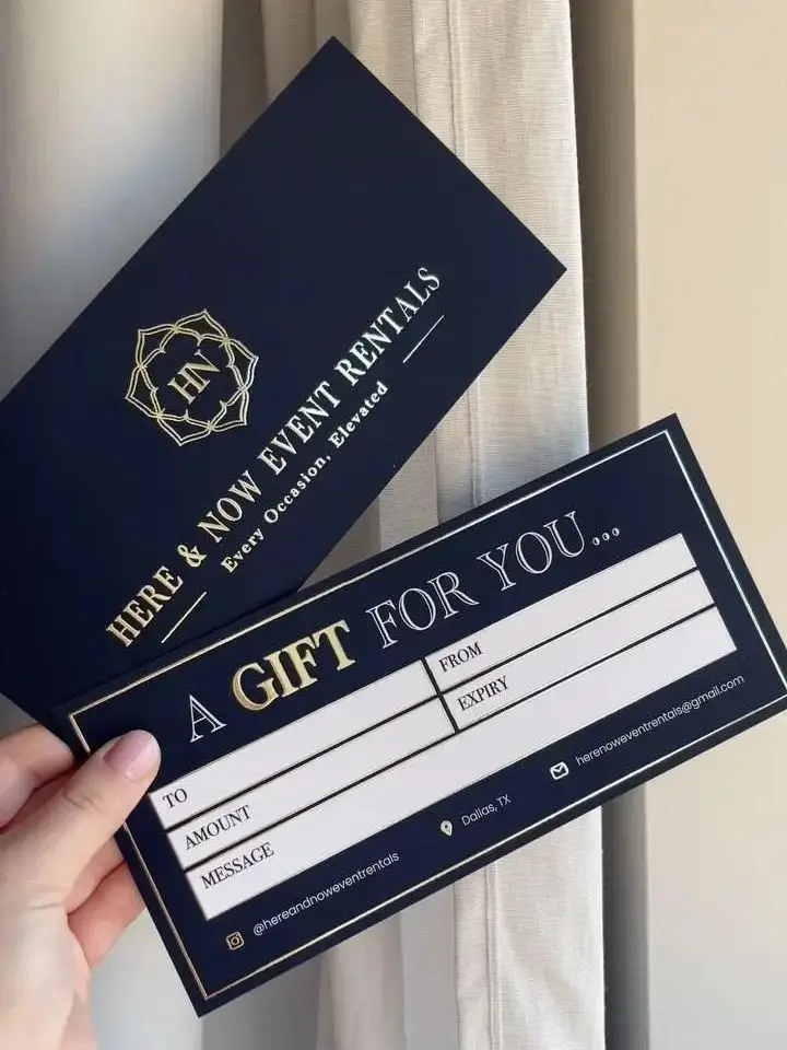 Персонализированные подарочные сертификаты и визитные карточки с тиснением серебряной и медной фольгой, дизайн Soft Touch, розовый и черный цвета, с логотипом, QR-кодом, для печати, класса люкс
Персонализированные подарочные сертификаты и визитные карточки с тиснением серебряной и медной фольгой, дизайн Soft Touch, розовый и черный цвета, с логотипом, QR-кодом, для печати, класса люкс