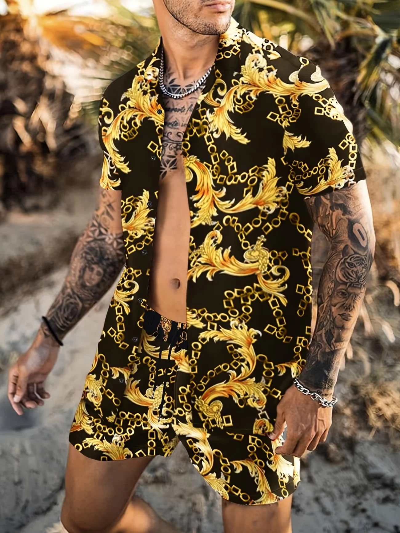 Men's 2 PCS Tracksuits Gold Print Two-Piece Outfit Luxury Pattern Short Sleeve Lapel Collar Shirt and Drawstring Shorts Sets
Men's 2 PCS Tracksuits Gold Print Two-Piece Outfit Luxury Pattern Short Sleeve Lapel Collar Shirt and Drawstring Shorts Sets