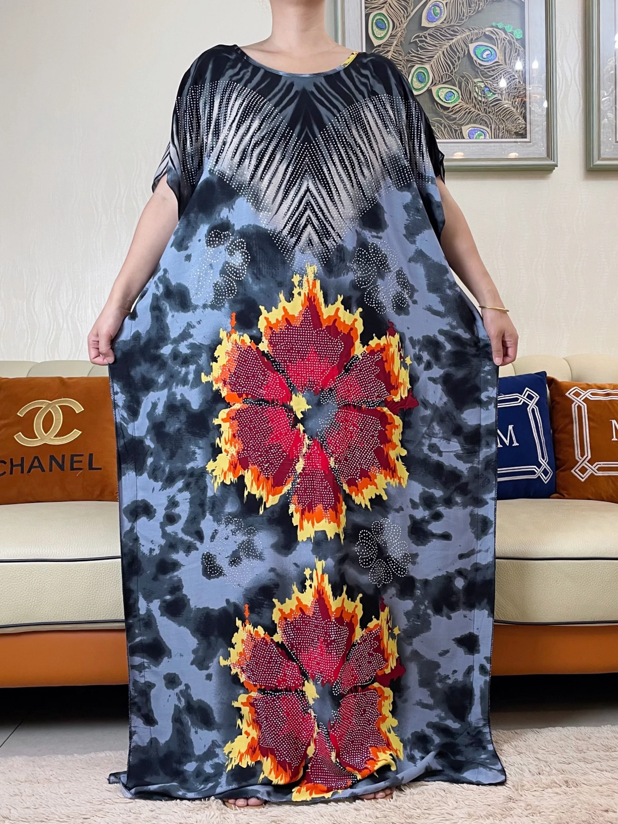 New High Grade Custom Women Party Dress Big Scarf Cotton Printed Loose Floral Boubou Maxi Islam Women Short Sleeve Diamond Abaya
New High Grade Custom Women Party Dress Big Scarf Cotton Printed Loose Floral Boubou Maxi Islam Women Short Sleeve Diamond Abaya