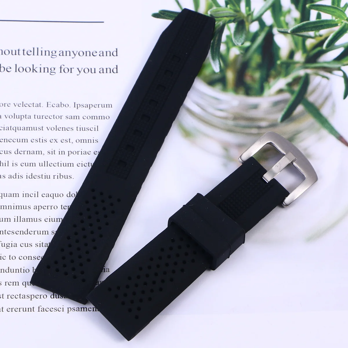 Waterproof Durable Silicone Watch Band 22Mm Black Smooth Skin-Friendly Dustproof Oilproof For Swimming Fitness Diving
Waterproof Durable Silicone Watch Band 22Mm Black Smooth Skin-Friendly Dustproof Oilproof For Swimming Fitness Diving