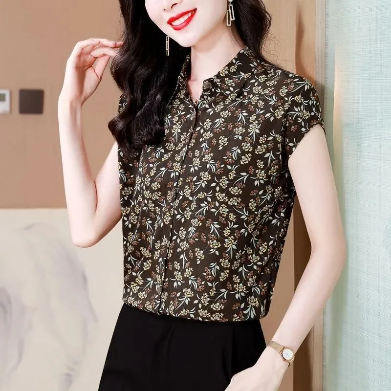 Women Floral Printed Sleeveless Blouse Lapel Cap Sleeve Elegant Mom Summer Casual Chiffon Shirt
Women Floral Printed Sleeveless Blouse Lapel Cap Sleeve Elegant Mom Summer Casual Chiffon Shirt