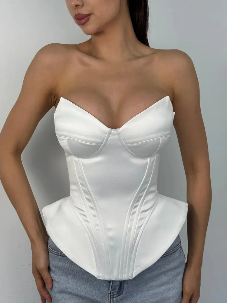 BKQU Sexy Fishbone Strapless Corset Top Women Cinching Waist Bandage Backless Chic Elegant Tank Tops 2026 Summer Party Club Vest
BKQU Sexy Fishbone Strapless Corset Top Women Cinching Waist Bandage Backless Chic Elegant Tank Tops 2026 Summer Party Club Vest
