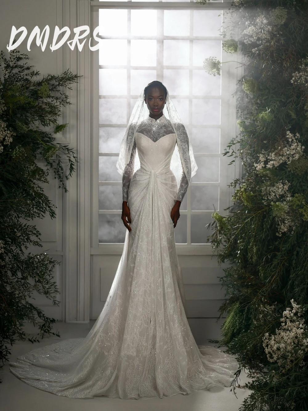 New Arrival Vintage High Neck Lace Wedding Dress Elegant Shiny Mermaid Slim Fit Bridal Gown Customized Gorgeous No Veil Wear
New Arrival Vintage High Neck Lace Wedding Dress Elegant Shiny Mermaid Slim Fit Bridal Gown Customized Gorgeous No Veil Wear
