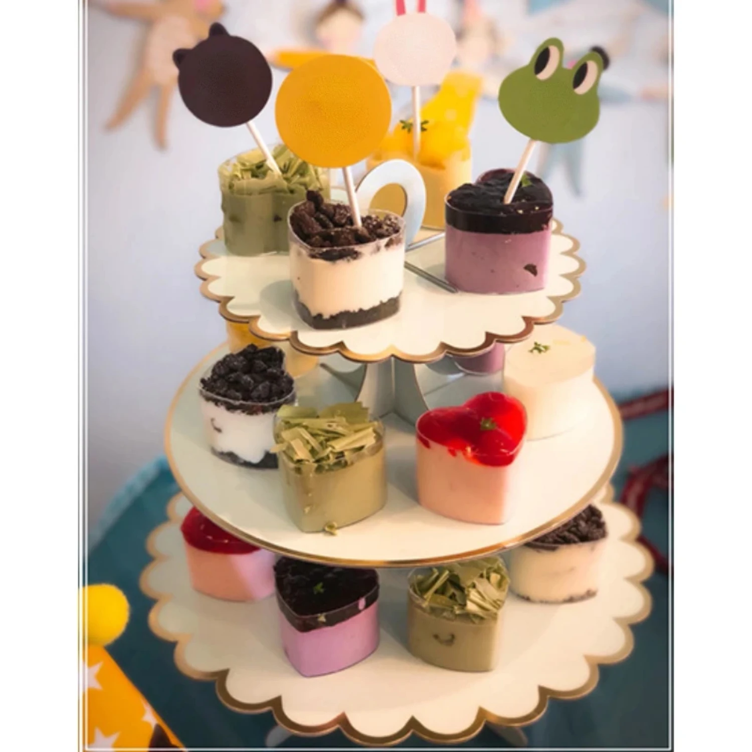 3-Layer Paper Bronzing Cake Stand Birthday Party Wedding Cake Decoration Paper Craft Dessert Display Stand DIY Cake Tools
3-Layer Paper Bronzing Cake Stand Birthday Party Wedding Cake Decoration Paper Craft Dessert Display Stand DIY Cake Tools