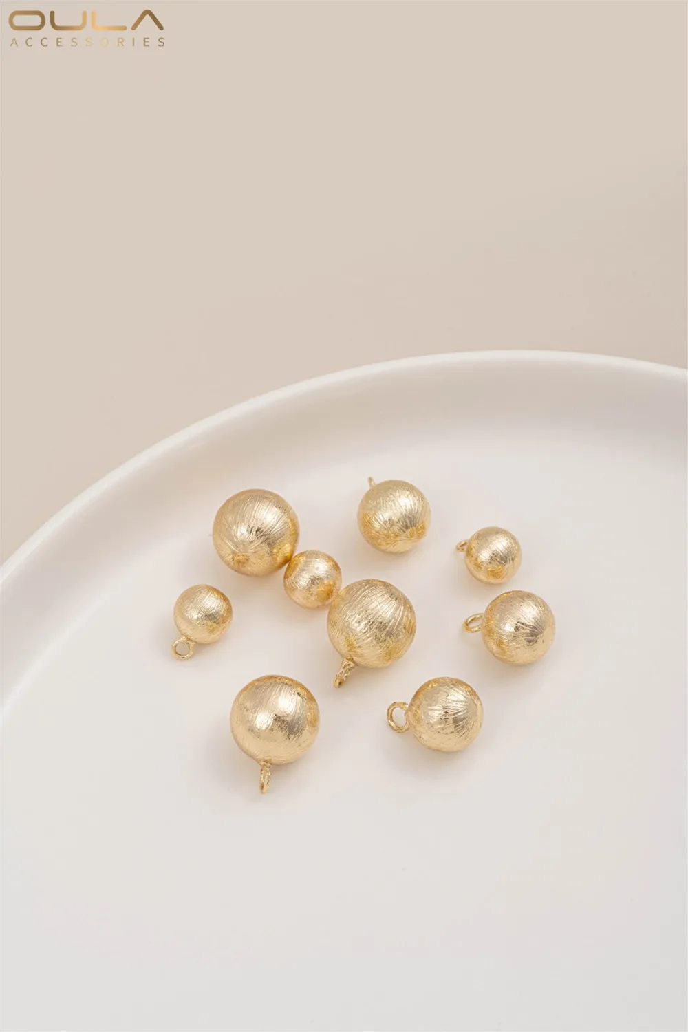 14K Bag Real Gold Brushed Hanging Bead Handmade Hanging Ball Round Bead Pendant DIY Bracelet Earrings Accessories Hanging Pendan
14K Bag Real Gold Brushed Hanging Bead Handmade Hanging Ball Round Bead Pendant DIY Bracelet Earrings Accessories Hanging Pendan