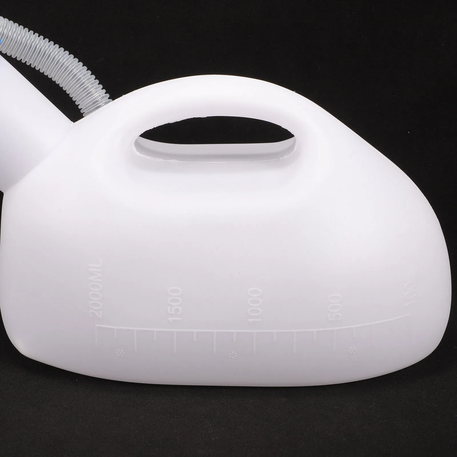 Large Capacity Urinal Portable Spill Proof Reusable Plastic Men Urine Bottle Hospital Bedside Use Urinal for Hospital
Large Capacity Urinal Portable Spill Proof Reusable Plastic Men Urine Bottle Hospital Bedside Use Urinal for Hospital