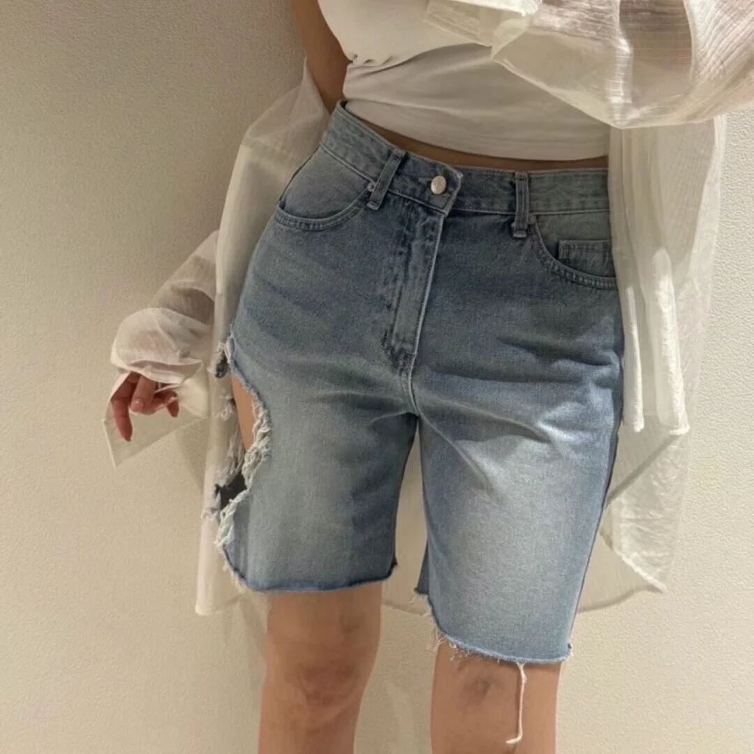 High Waist A-Line Denim Shorts Women's Fashionable Versatile Korean Style Summer New Arrival Sexy Hollow out Slimming Shorts
High Waist A-Line Denim Shorts Women's Fashionable Versatile Korean Style Summer New Arrival Sexy Hollow out Slimming Shorts