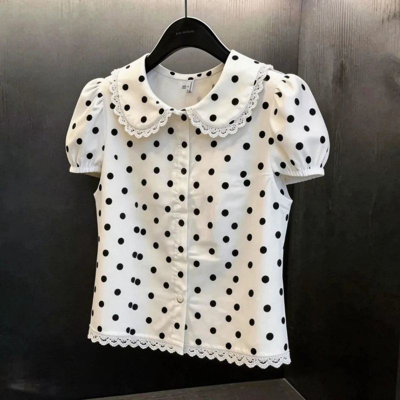 Summer Women's Doll Collar Short-sleeved Blouse Dot Pattern Elegant Lace Trim Sweet Buttons Shirts Tees Korean-style Chic Shirt
Summer Women's Doll Collar Short-sleeved Blouse Dot Pattern Elegant Lace Trim Sweet Buttons Shirts Tees Korean-style Chic Shirt