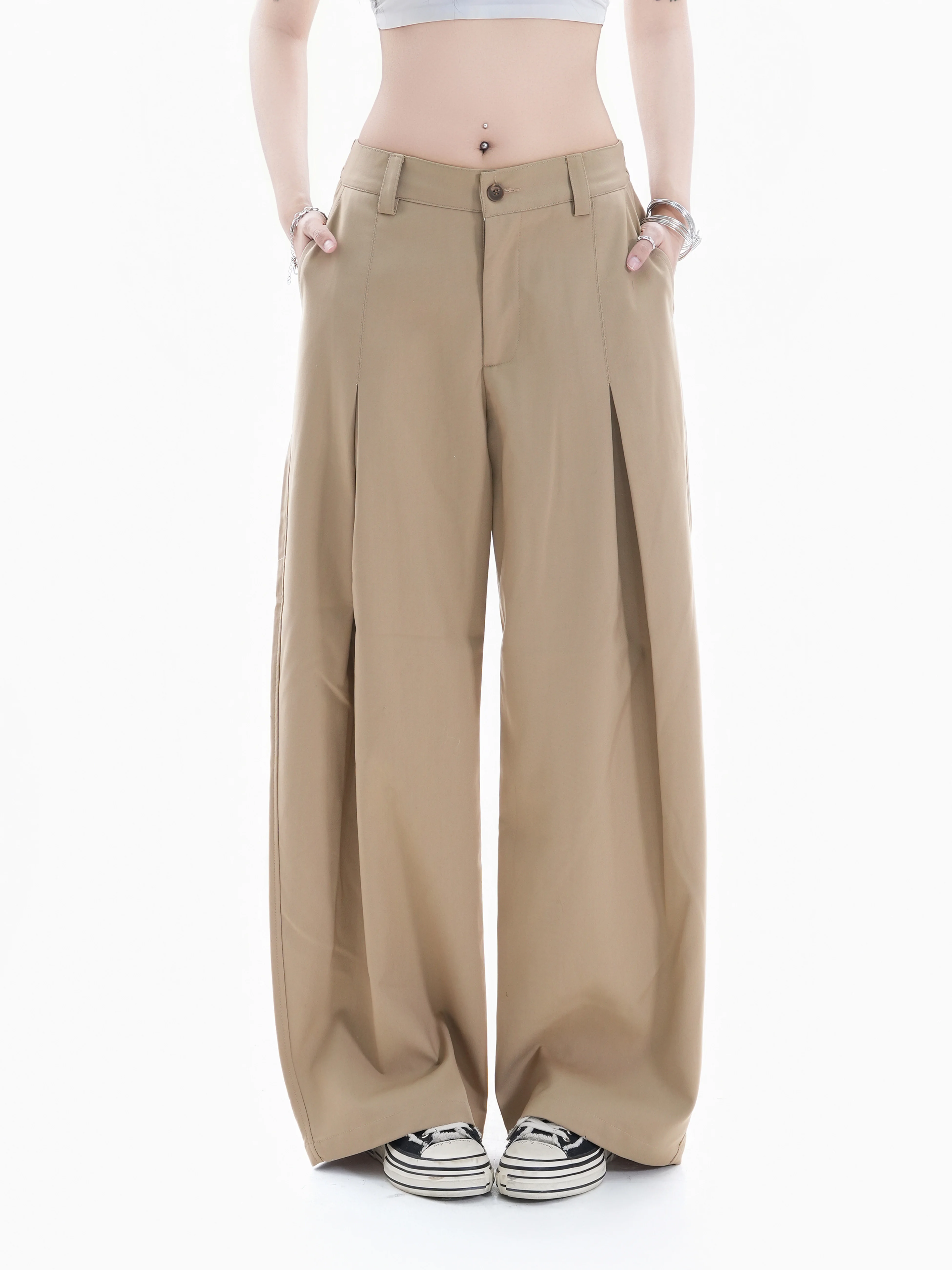 American Retro Wide Leg Pants Women's Loose Slim Straight Casual Trousers Drapey Suiting Fabric Natural Waist Button Closure
American Retro Wide Leg Pants Women's Loose Slim Straight Casual Trousers Drapey Suiting Fabric Natural Waist Button Closure